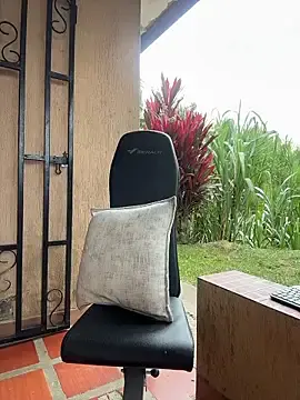 Stripchat Live Sex Cam of Marco_Vega