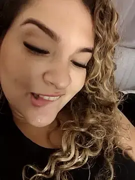 Stripchat Nude Webcam of Sara_smiiith211