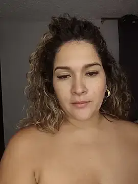 Stripchat Live Sex of Sara_smiiith211