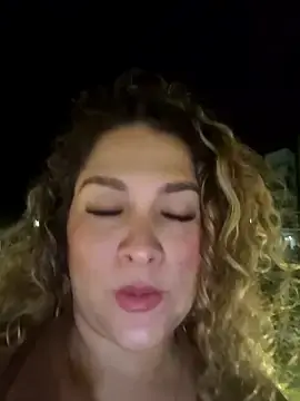 Stripchat Best Webcam of Sara_smiiith211