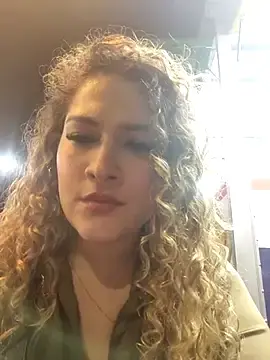 Stripchat Live Sex of Sara_smiiith211