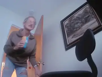 Stripchat Live Sex Cam of hottottrot691