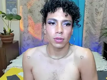 Stripchat Adult Webcams of Angel_White25