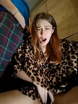 Stripchat Live Sex Cam of yourfavcouple_