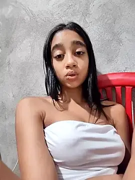 Stripchat Adult Webcams of Zoe_Sweett18