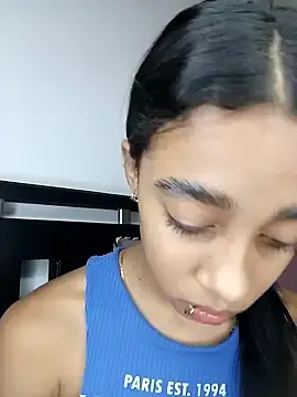 Stripchat Live Sex of Zoe_Sweett18