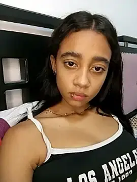 Stripchat Sex Chat of Zoe_Sweett18