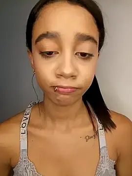 Stripchat Best live sex cam show of Zoe_Sweett18