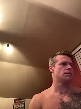 Stripchat Free Live Porn of DILFiGuess1