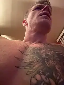 Stripchat Adult Webcam of DILFiGuess1