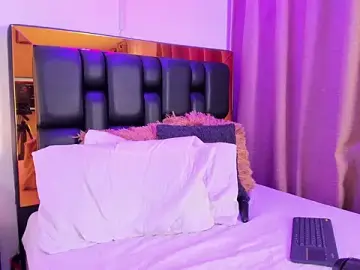 Stripchat Sex Cam of Katalina_Evans