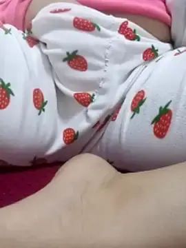 Stripchat Free Porn Cam of Bombamom
