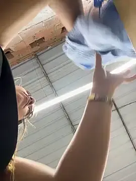 Stripchat Free Porn Cam of Hall_16