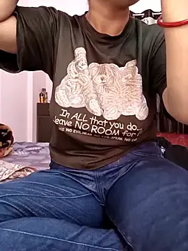 Stripchat Adult Webcam of MUMTAJ-1