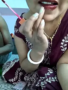 Stripchat Adult Video Chat of MUMTAJ-1