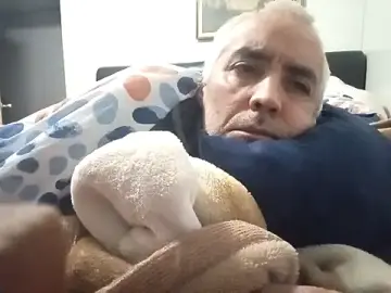 Stripchat Live Sex Cam of Xoc8_