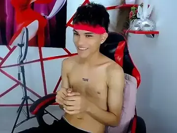 Stripchat Live Porn of chris_evans77