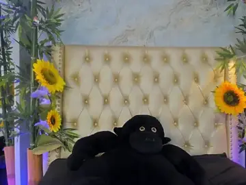 Stripchat Private Sex Chat of LittleeJaz