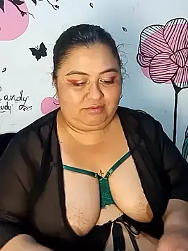 Stripchat Adult Webcam of curvy_diva_