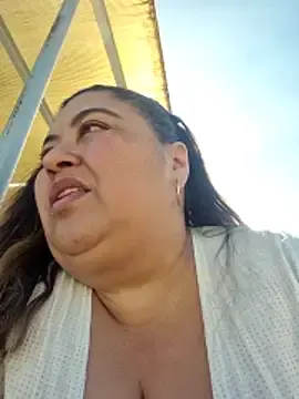 Stripchat Watch Live Sex Cams of curvy_diva_