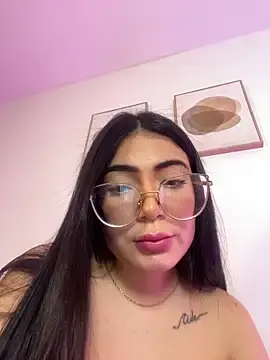 Stripchat Live Porn of Mia_222