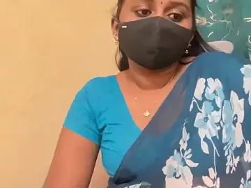 Stripchat Nude Webcam of Tanuja-Sexy