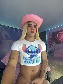 Stripchat Nude Webcam of Thalia_girl21