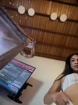 Stripchat Best live sex cam show of Ashly_Miller