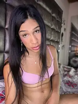 Stripchat Adult Webcam of Ashly_Miller