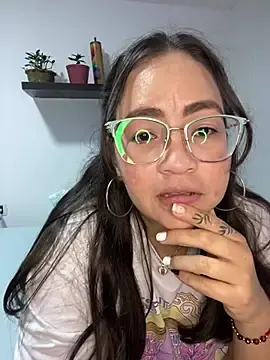 Stripchat Adult Video Chat of alisbloom