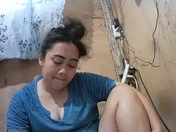 Stripchat Adult Webcams of Pinay_Chubby20