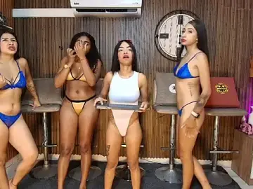 Stripchat Adult Webcam of canelasquirt