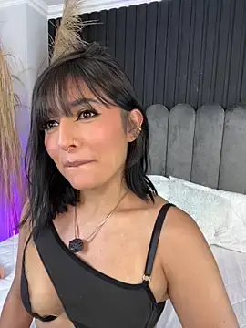 Stripchat Free Live Porn of Nanda_vixen_