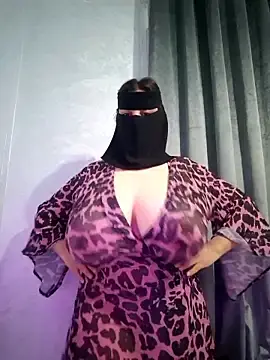 Stripchat Live Sex Cam of _arabica_