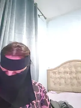 Stripchat Live Sex Cam of _arabica_