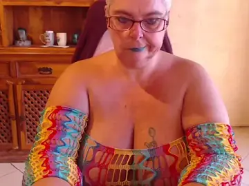 Stripchat Sex Cam of MISS_LINDAH