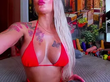 Stripchat Adult Webcam of NikkaHOTx