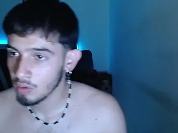 Stripchat Adult Webcam of Sebasxxl12