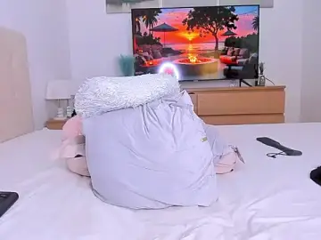 Stripchat Live Sex Cam of OpulentDesire