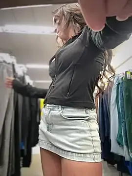 Stripchat Free Porn Cam of Kate-Paul