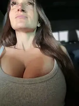 Stripchat Free Porn Cam of Kate-Paul