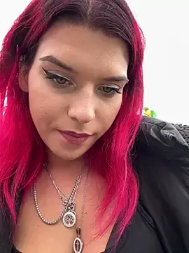Stripchat Free Porn Cam of RiriRoseey