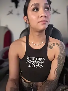 Stripchat Best live sex cam show of Isabella-Teen