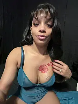 Stripchat Best live sex cam show of Rakiyahcharms