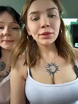 Stripchat Watch Live Sex Cams of FlashTitsRoyal