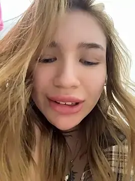 Stripchat Sex Chat of FlashTitsRoyal