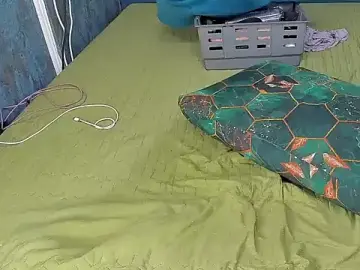 Stripchat Live Sex Cam of RedAssHottie