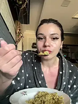Stripchat Adult Webcam of RedAssHottie