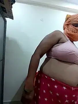 Stripchat Free Live Porn of Urvashi_Love