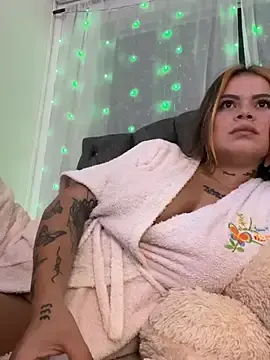 Stripchat Adult Webcam of Ivana__Rivera